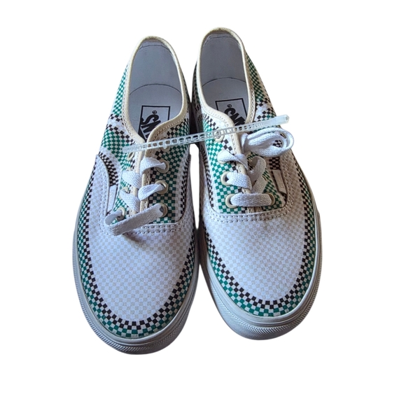 Vans Other - New Vans Checkered White and Green Sneakers Size 4.5
